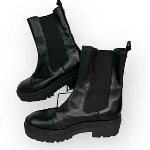 Sam Edelman Wellington Black Lug Sole Booties Size 5.5 Pull-On Elastic Sides